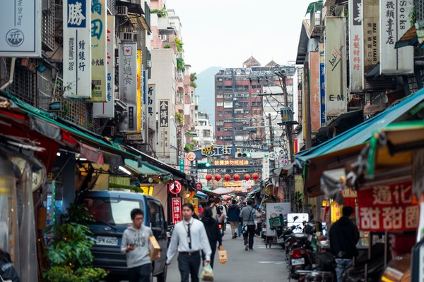 台湾 就労許可